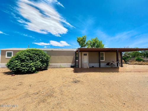 14401 Hovland Ln, El Paso, TX, 79938-8607 | Card Image