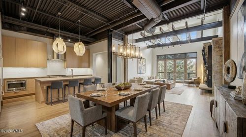 203-37347 Highway 6, Avon, CO, 81620-7557 | Card Image