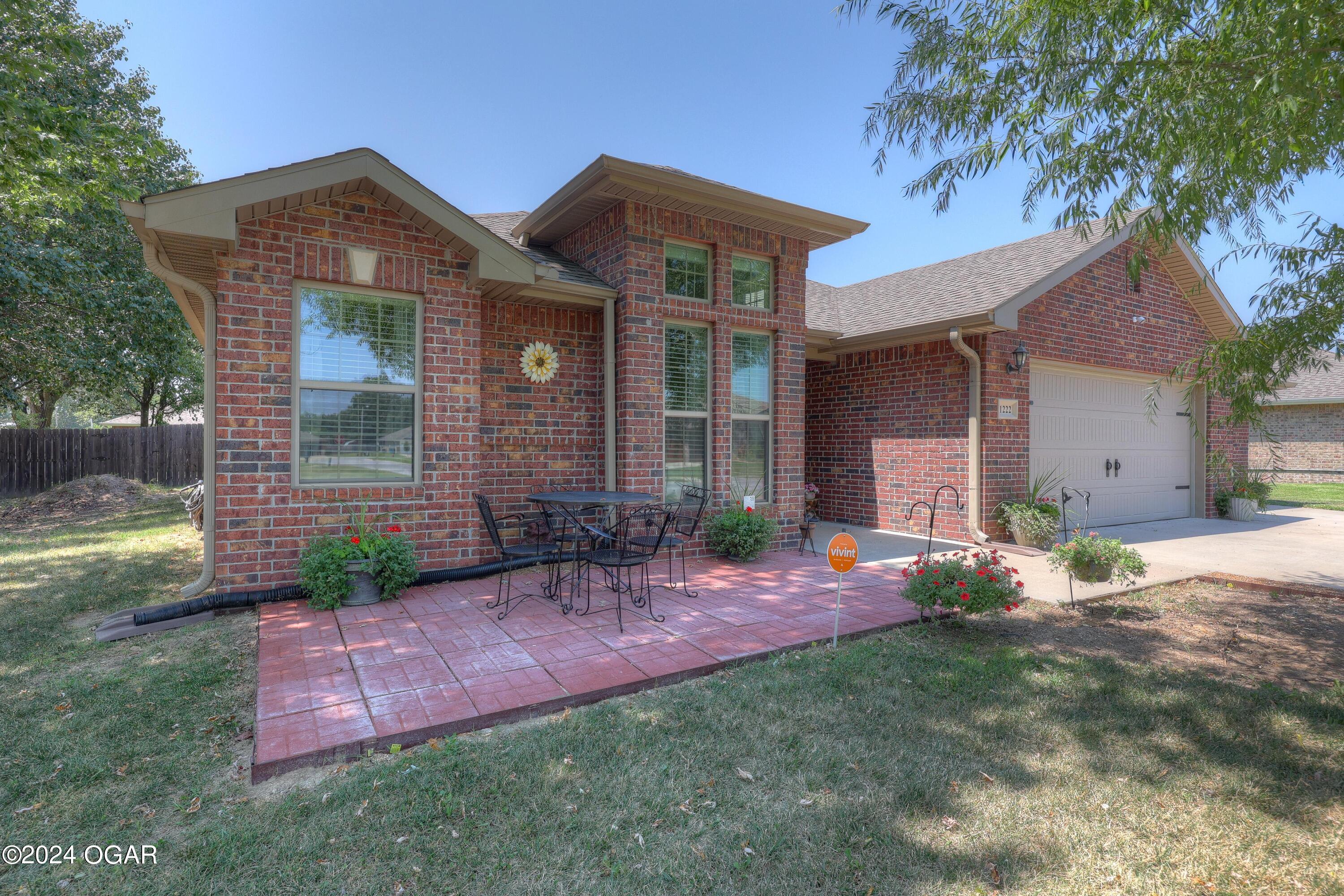 Par Cir, Neosho, MO 64850