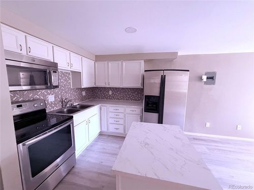 113-8828 E Florida Ave, Denver, CO, 80247-2810 | Card Image
