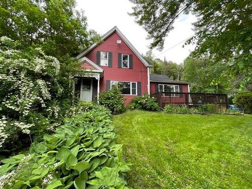 146 S Main St, Colebrook, NH, 03576-3628 | Card Image