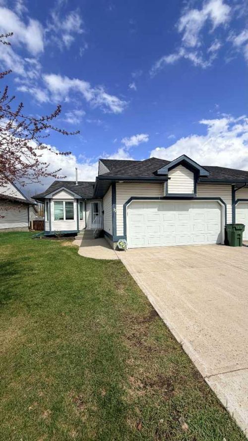 17-6313 39 St, Lloydminster, AB, T9V2X7 | Card Image