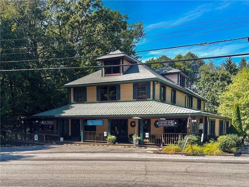 185 Bradford Rd, Bradfordwoods, PA, 15015-1247 | Card Image