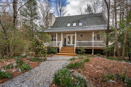 127 Black Forest Ln, Blairsville, GA, 30512-5381 | Card Image