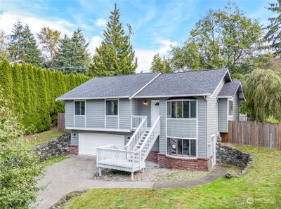 935 Holly Drive, House other with 3 bedrooms, 2 bathrooms and 2 parking in Fircrest WA | Image 1