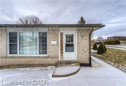147 Hahn Ave, Cambridge, ON, N3C3B2 | Card Image