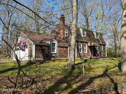 1520 Lakewood Rd, Manasquan, NJ, 08736-1802 | Card Image