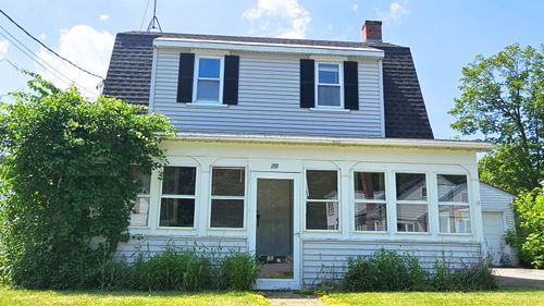 20 Smith St, Springfield, VT, 05156-3144 | Card Image