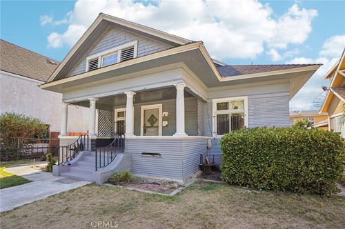 6139 Rugby Ave, Huntington Park, CA, 90255-2807 | Card Image