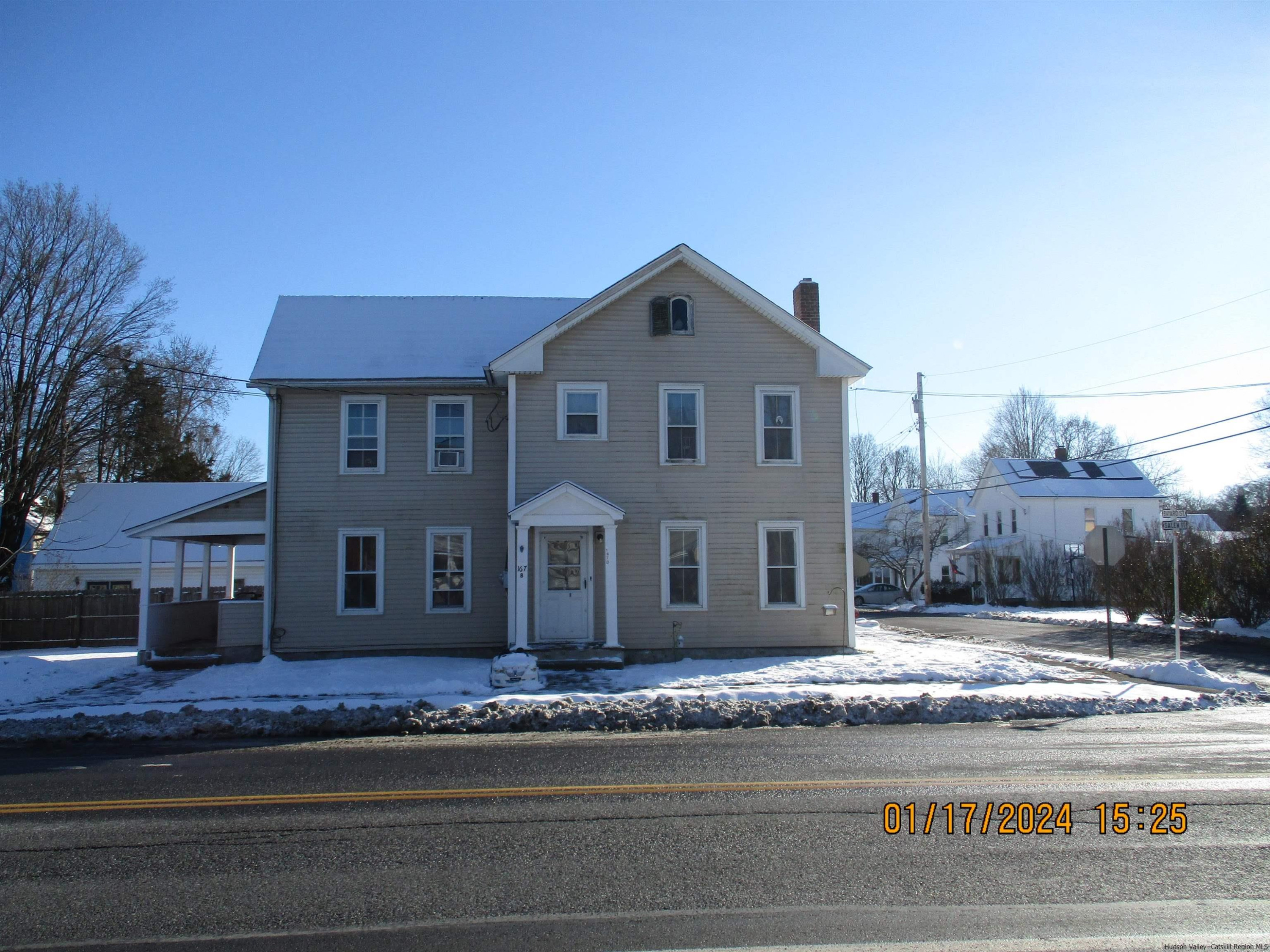 Salem St, Port Ewen, NY 12466