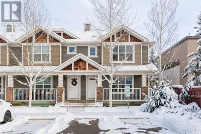 224 Cranberry Pk Se, Townhouse with 3 bedrooms, 3 bathrooms and 2 parking in Calgary AB | Image 1