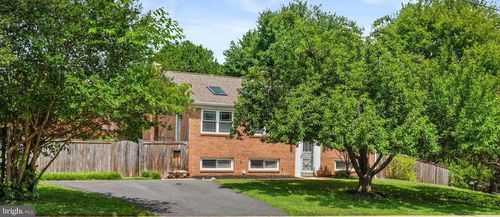 6900 Southridge Dr, MCLEAN, VA, 22101-5462 | Card Image