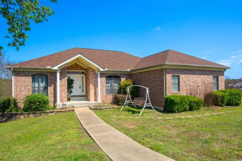 31 Turquoise Dr, Maumelle, AR, 72113-6048 | Card Image