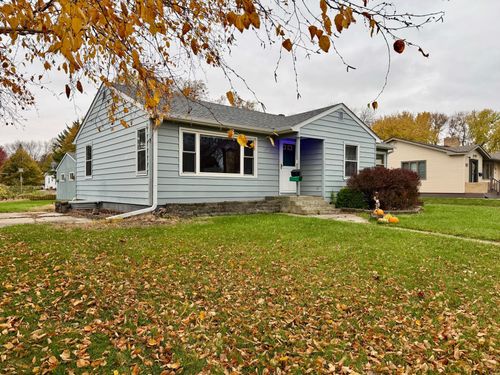 536 Osen Ave, Ortonville, MN, 56278-1128 | Card Image