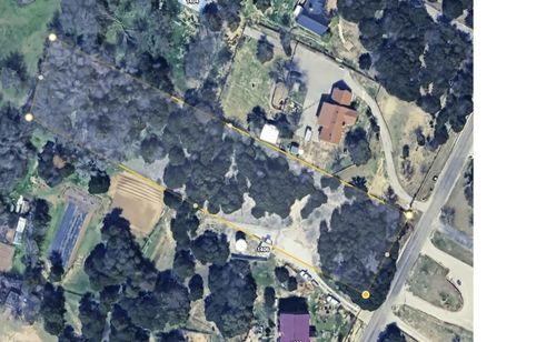 1408 Robyn Rd, Azle, TX, 76020-1662 | Card Image