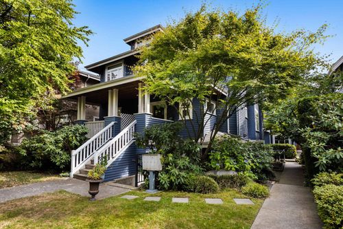 158 W 14th Ave, Vancouver, BC, V5Y1W9 | Card Image