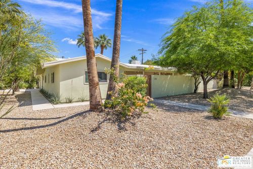 298 N Farrell Dr, Palm Springs, CA, 92262-6971 | Card Image