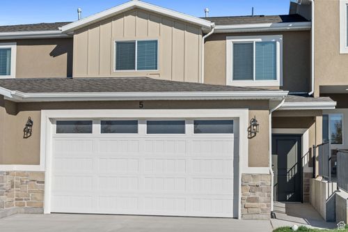 unit-105-154 E 550 N, Richmond, UT, 84333-1815 | Card Image