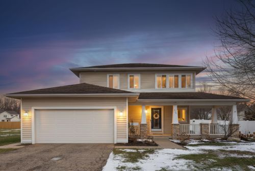 518 Dogwood Ln, Watervliet, MI, 49098-8346 | Card Image