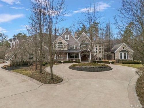 71227 Cedar Bend Ln, Bruce Twp, MI, 48065-3633 | Card Image