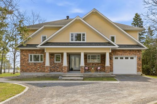 12 Rue Pine, Gatineau, QC, J9H6S9 | Card Image
