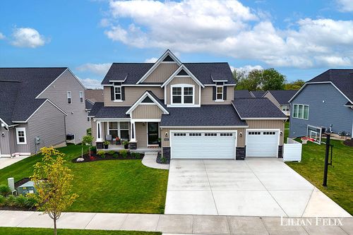 8825 Emerado Rd, Jenison, MI, 49428-8558 | Card Image