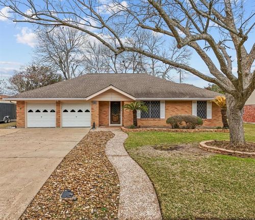 2710 Meadow Lane, La Marque, TX, 77568 | Card Image