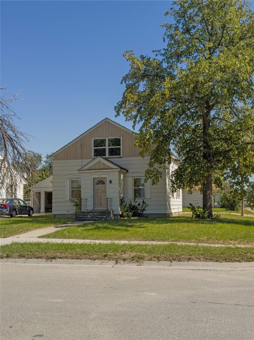 936 Indiana St, Chinook, MT, 59523-9388 | Card Image