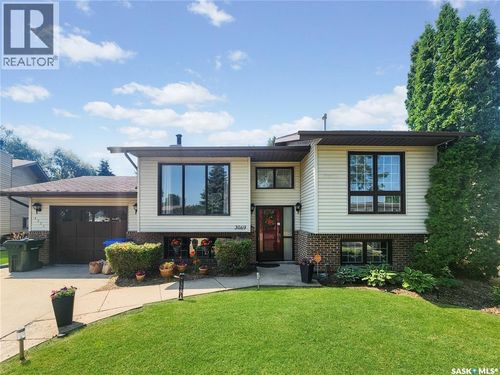3069 Sherman Dr, Prince Albert, SK, S6V7H5 | Card Image