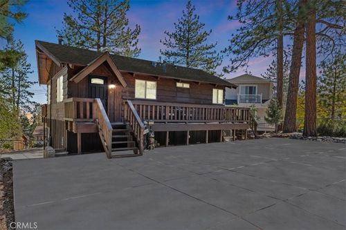 5243 Desert View Dr, Wrightwood, CA, 92397 | Card Image