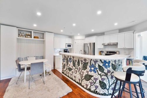 103-2212 34 Avenue Sw, Calgary, AB, T2T2C6 | Card Image