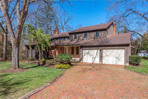 340 Edgemeer Pl, Oberlin, OH, 44074-1402 | Card Image