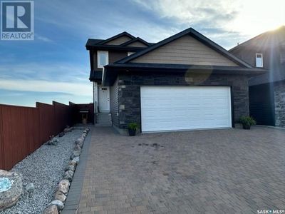 345 Bassett Rd, House other with 4 bedrooms, 4 bathrooms and null parking in Martensville SK | Image 1