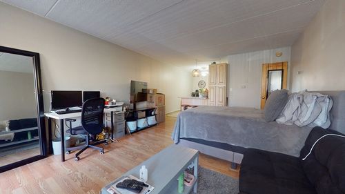 apt-t36-200 Swanton St, Winchester, MA, 01890-1978 | Card Image