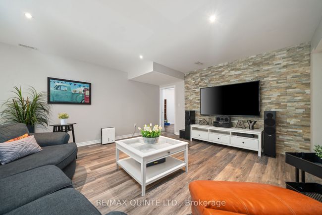 27 Charles Rd, House other with 4 bedrooms, 3 bathrooms and 8 parking in Tweed ON | Image 23