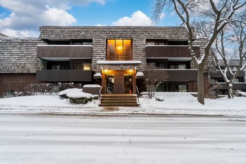 apt-305-564 Timber Ridge Dr, Carol Stream, IL, 60188-2861 | Card Image