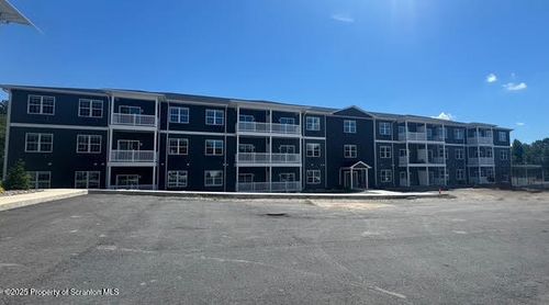 425 Circle Dr, Harding, PA, 18643 | Card Image