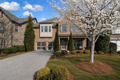 11395 Easthaven Pl, Johns Creek, GA, 30097-2550 | Card Image