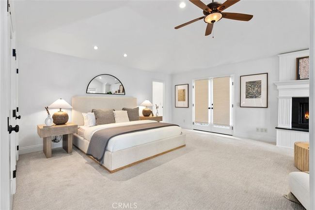411 Snug Harbor Rd, House other with 5 bedrooms, 5 bathrooms and 3 parking in Newport Beach CA | Image 40