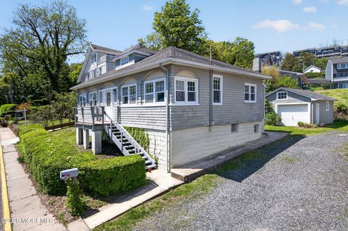 71 Portland Rd, Highlands, NJ, 07732-1955 | Card Image