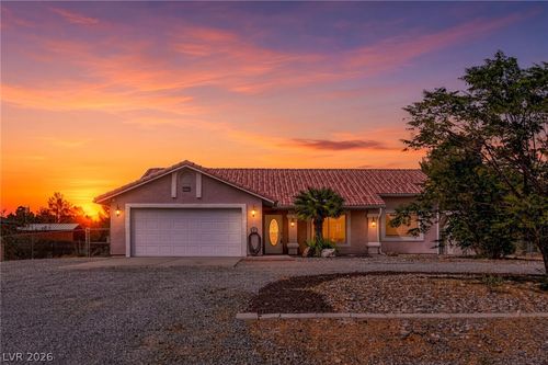 2120 Mount Charleston Dr, Pahrump, NV, 89048-1039 | Card Image