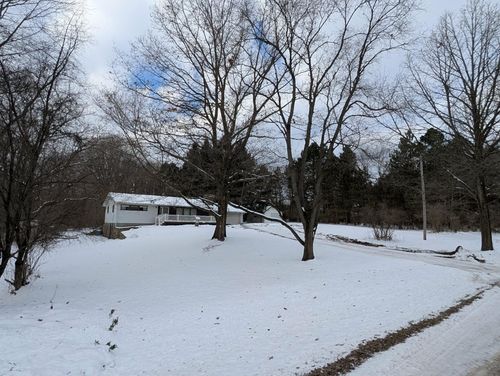 7105 110th Avenue, Seville Township, MI, 48832 | Card Image