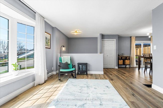 4 Verona St, House other with 4 bedrooms, 2 bathrooms and 2 parking in Trenton ON | Image 4