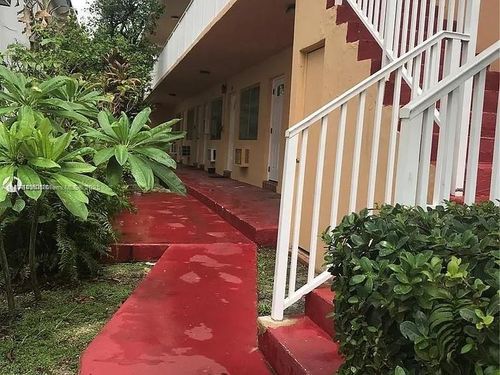 apt-6-7720 Harding Ave, Miami Beach, FL, 33141-2137 | Card Image