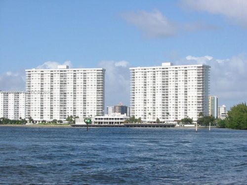 1608-300 Bayview Dr, Sunny Isles Beach, FL, 33160-4713 | Card Image
