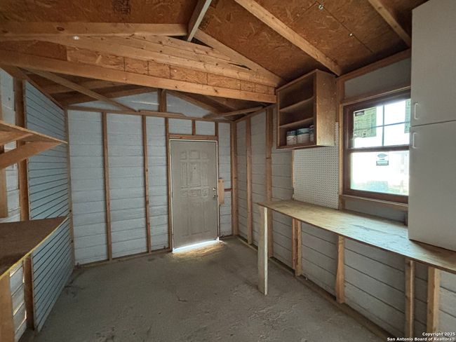 401 W Lindbergh Blvd, House other with 4 bedrooms, 1 bathrooms and null parking in Universal City TX | Image 22