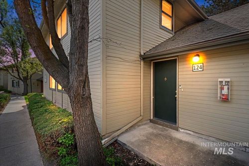 124-3611 S Gekeler Lane, Boise, ID, 83706 | Card Image