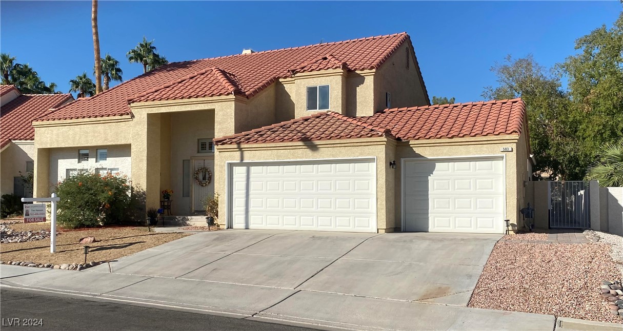 Lariat Ln, Henderson, NV 89014