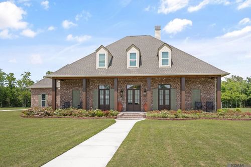 41170 Halie Dr, Prairieville, LA, 70769-5853 | Card Image