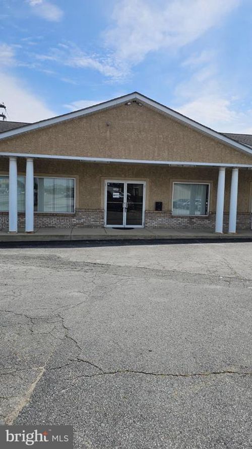 aandampb-2288 Pulaski Hwy, NORTH EAST, MD, 21901-3710 | Card Image
